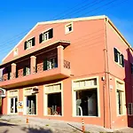 Darmani Spyros Apartament Mantouki