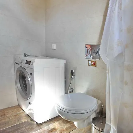 Darmani Spyros Mantouki